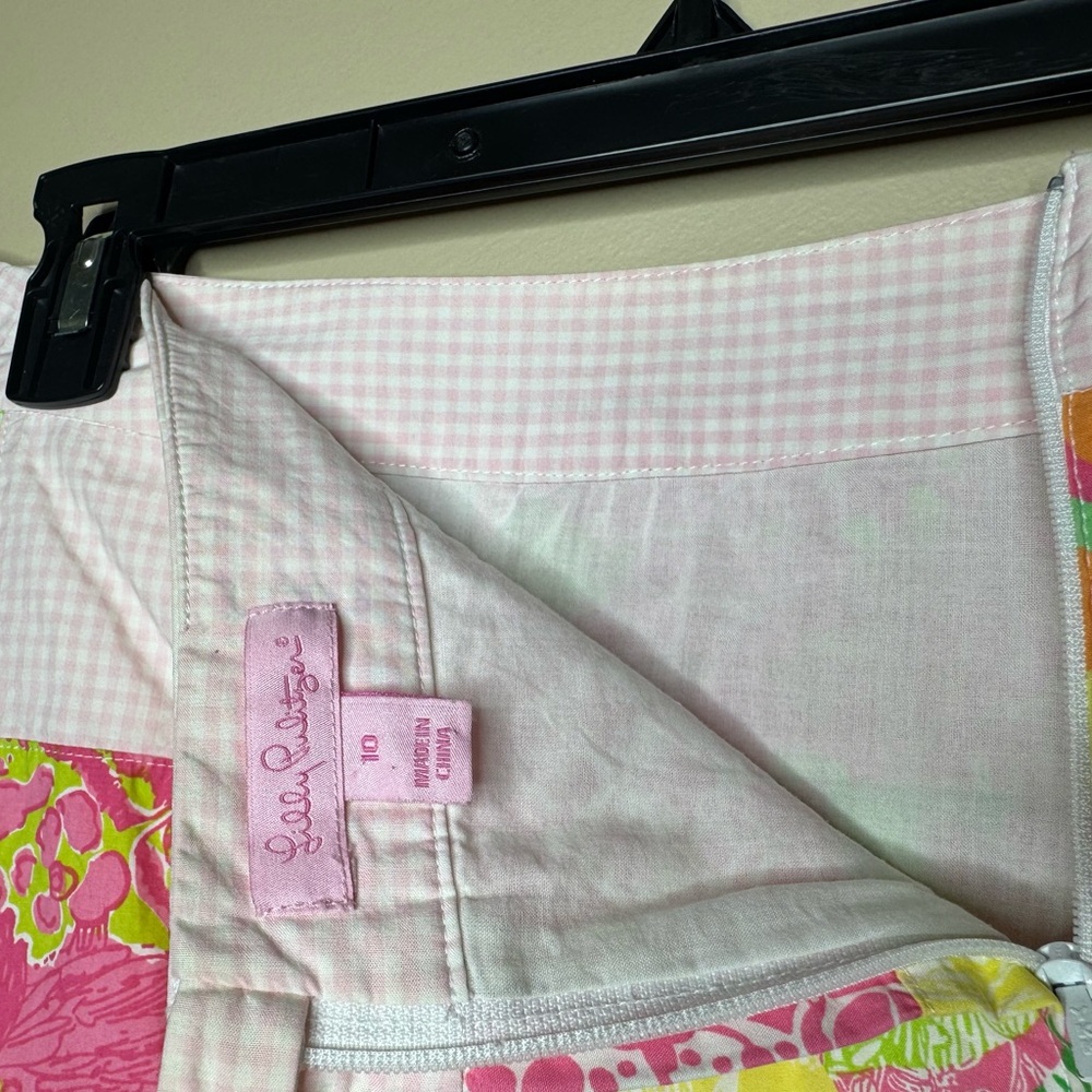 Lilly Pulitzer Pink and White Quilted Style Mini Skirt - Picture 2 of 16